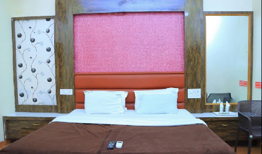 Mayura Lodge Residency | Deluxe AC Room